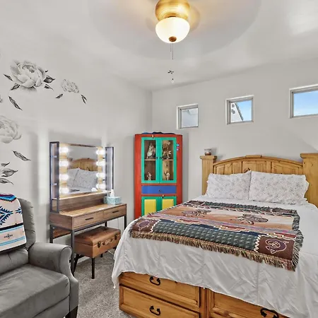 Cozy Casita Suite-2