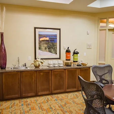 Hilton Garden Inn Watertown-2