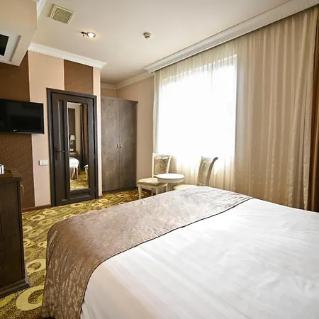 Imperial Palace Hotel Yerevan-3