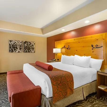 Best Western Premier Ivy Inn & Suites-3