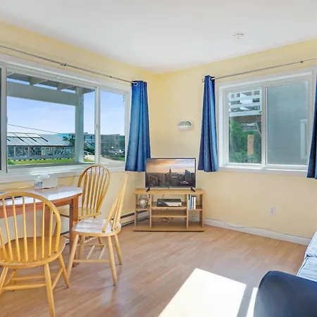 Montauk Oceanside Suites-2