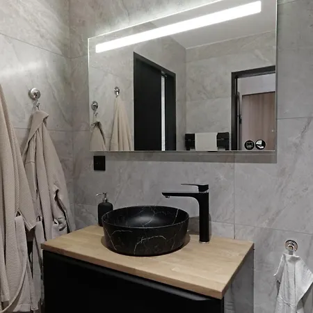Zanzibar Suite-2