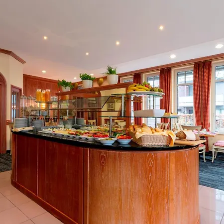 PLAZA Premium Parkhotel Norderstedt-2
