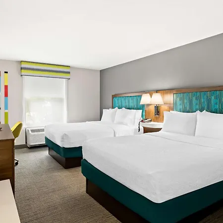 Hampton Inn & Suites Canton-3