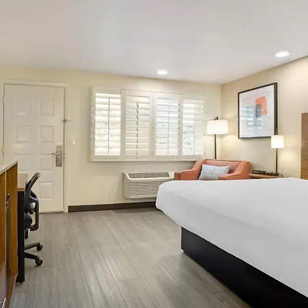 Best Western Shadow Inn-2