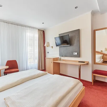 Hotel Weinhof-3