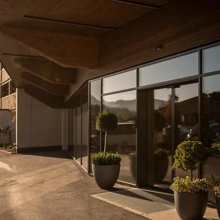 ADEA Lifestyle Suites Fieberbrunn-3