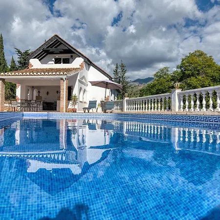 Villa Morera Bed & Breakfast-3