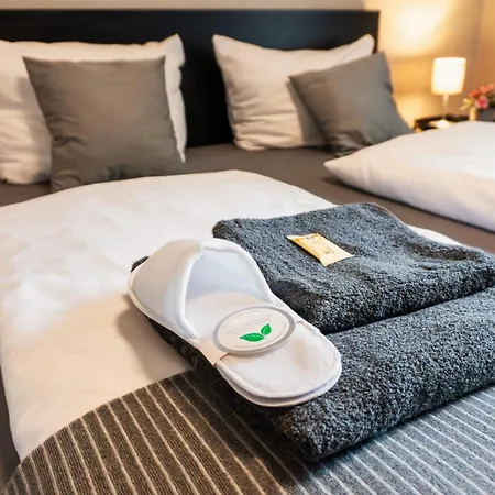 Liro Hotel Moers-3