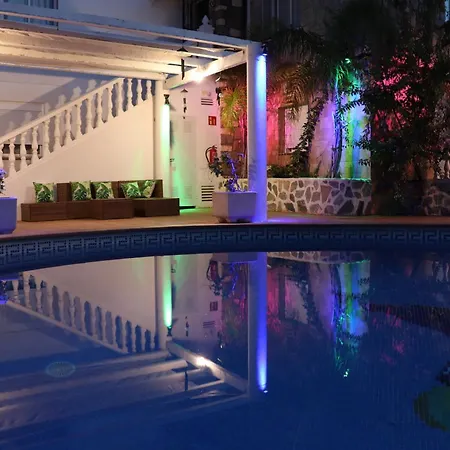 Hotel Casa Día y Noche-2