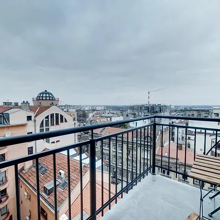 Black Pearl Luxury Suites-3