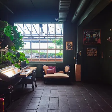 Hotel Piet Hein Eek-2