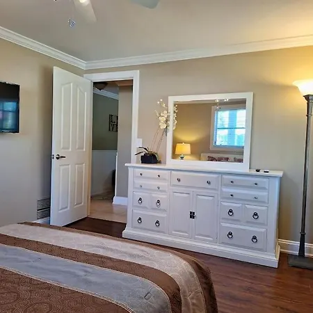 Vacation Home On Alligator Drive-2