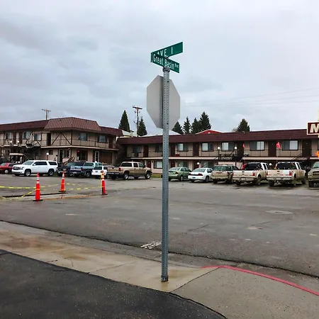 Bristlecone Motel-2