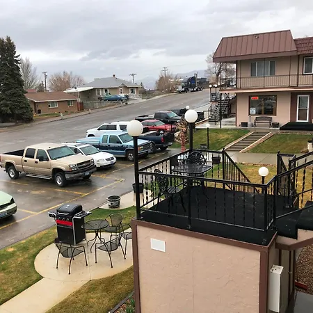 Bristlecone Motel-3