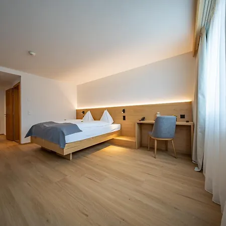 Hotel Piz St. Moritz-2