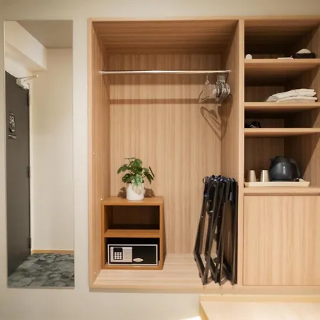 Wayfarer Kyoto Shijo-3
