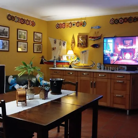 A Casa Da Ti Laura - Al-2