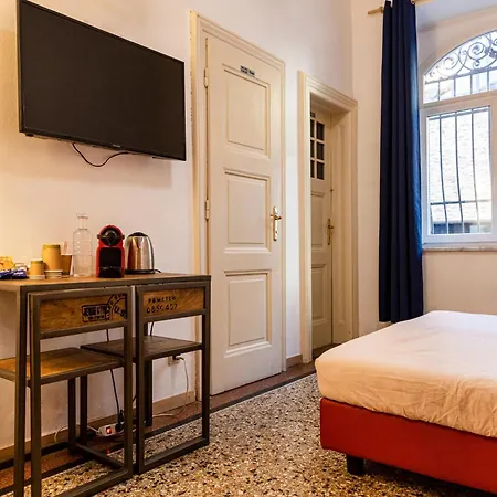 Bolzano Rooms-3