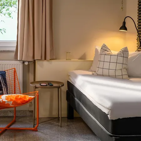 Sleepinroomz Boutique Hotel Dortmund-West-2
