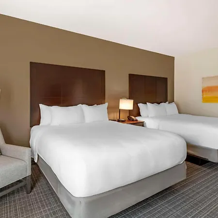 Comfort Inn & Suites Verona At Turning Stone Resort Casino-3