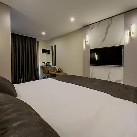 Quality Gold Suite Hotel-2