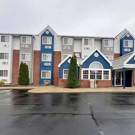 Microtel Inn Georgetown - Lexington North-3