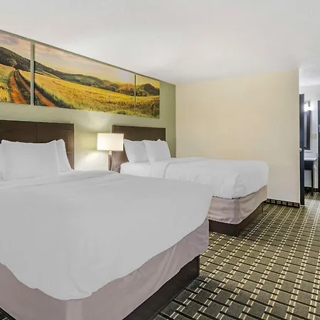 Clarion Pointe Jasper-3