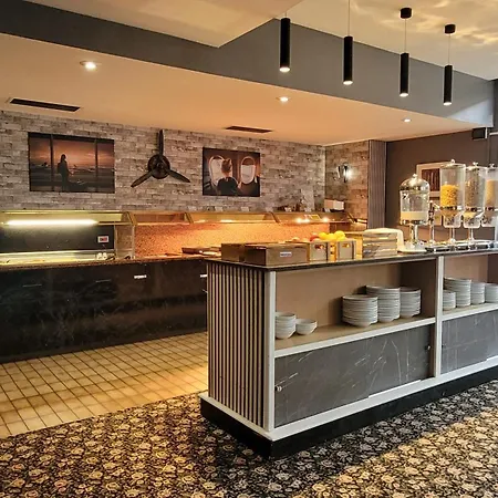 Airport Hotel Manchester-3
