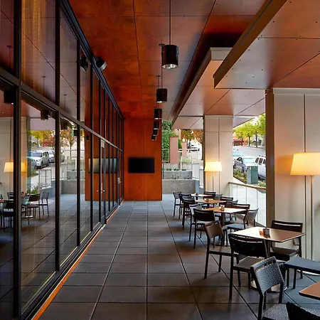 Ac Hotel By Marriott Seattle Bellevue/Downtown-2