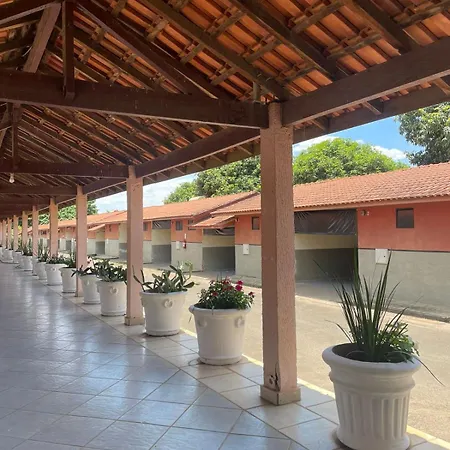 Lux Motel-3