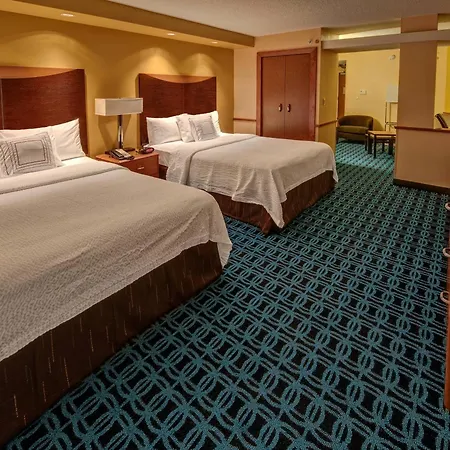Fairfield Inn And Suites By Marriott Naples-2