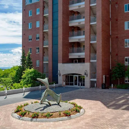 The Harborvale, Autograph Collection-2