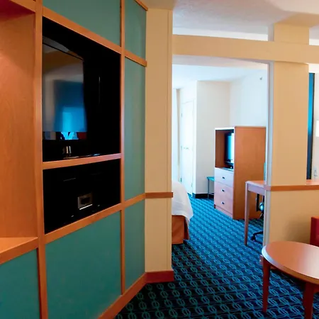 Fairfield Inn & Suites Ames-2