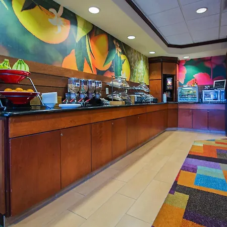 Fairfield Inn & Suites Toledo North-3