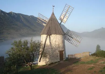 Écurie De Cucugnan-2