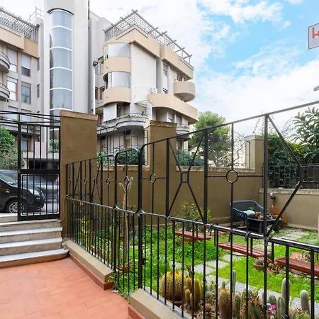 Kalie Rooms Guest House-3