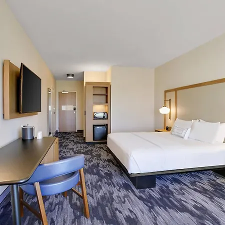 Fairfield Inn & Suites Bardstown-2