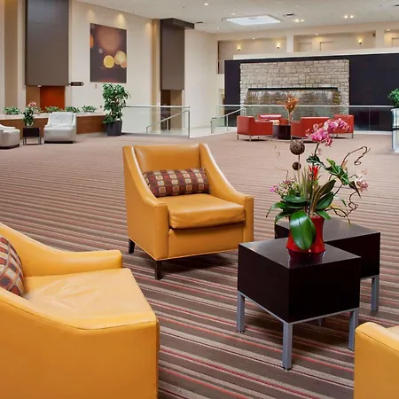 Wyndham Columbus-2