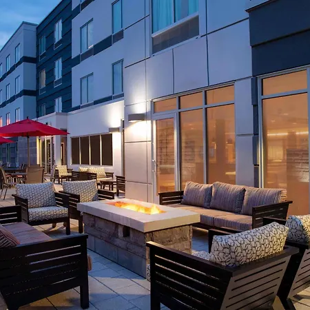 Fairfield By Marriott Inn & Suites Lewisburg-2