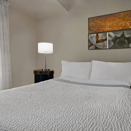 Towneplace Suites Republic Airport Long Island Farmingdale-3