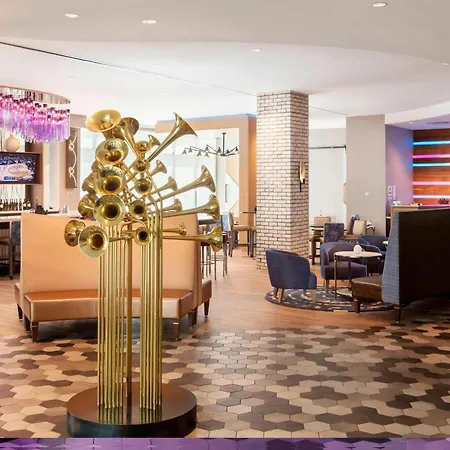 Springhill Suites By Marriott New Orleans Downtown/Canal Street-3