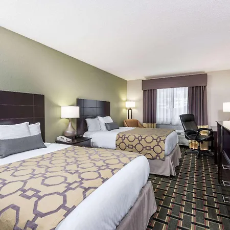 Baymont By Wyndham Cambridge-3