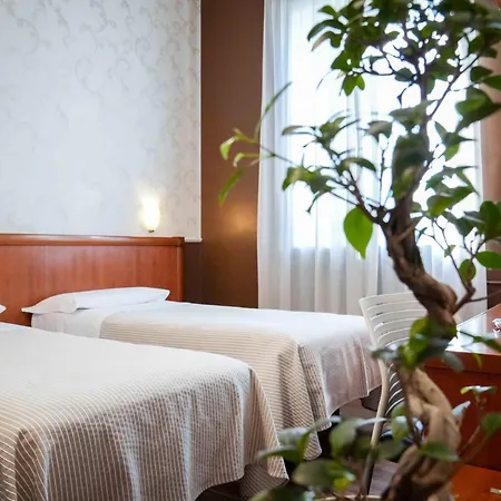 Hotel Universo-2