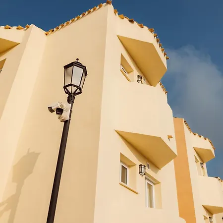 Aparthotel Villas La Manga-3