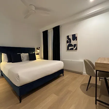 Arenal Rooms Bilbao-2