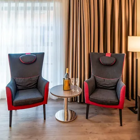 Best Western Plus Plaza Den Haag City Center-2