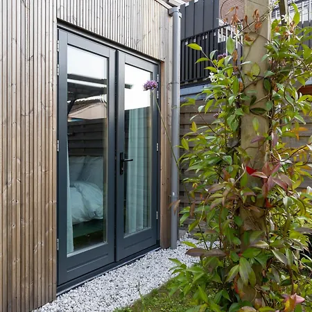Het Huis Met De Groene Deur-2