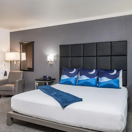 Wood River Inn & Suite-2