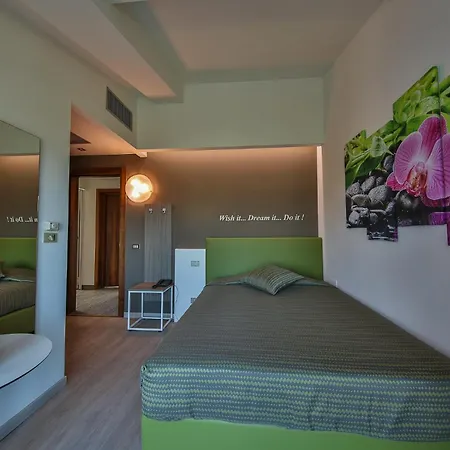 Hotel Ideal-3